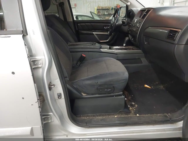 46182984 :رقم المزاد ، 5N1AA0NC2FN608274 vin ، 2015 Nissan Armada Platinum/sl/sv مزاد بيع
