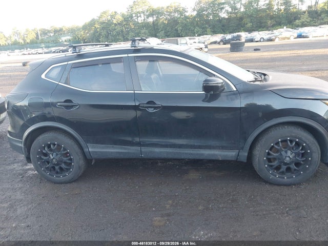 Продаж на аукціоні авто 2018 Nissan Rogue Sport Sl, vin: JN1BJ1CR2JW202622, номер лоту: 46183012