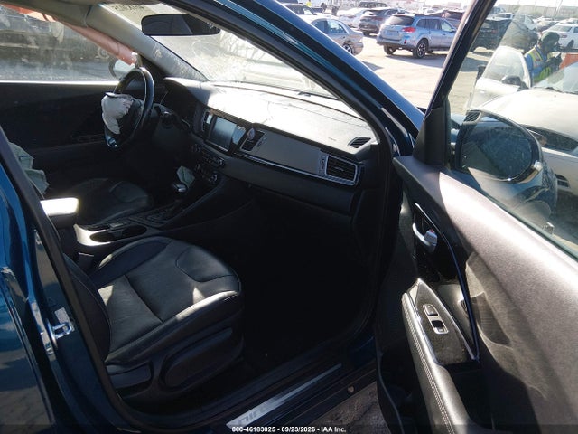 Продаж на аукціоні авто 2017 Kia Niro Touring, vin: KNDCE3LC0H5095504, номер лоту: 46183025