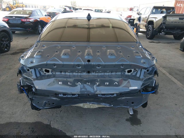 2026 Hyundai Elantra Hybrid Blue მანქანა იყიდება აუქციონზე, vin: KMHLM4DJ2TU214427, აუქციონის ნომერი: 46183033