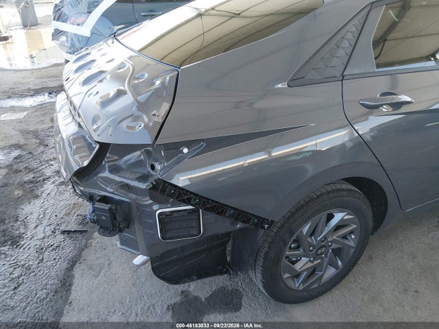 2026 Hyundai Elantra Hybrid Blue მანქანა იყიდება აუქციონზე, vin: KMHLM4DJ2TU214427, აუქციონის ნომერი: 46183033