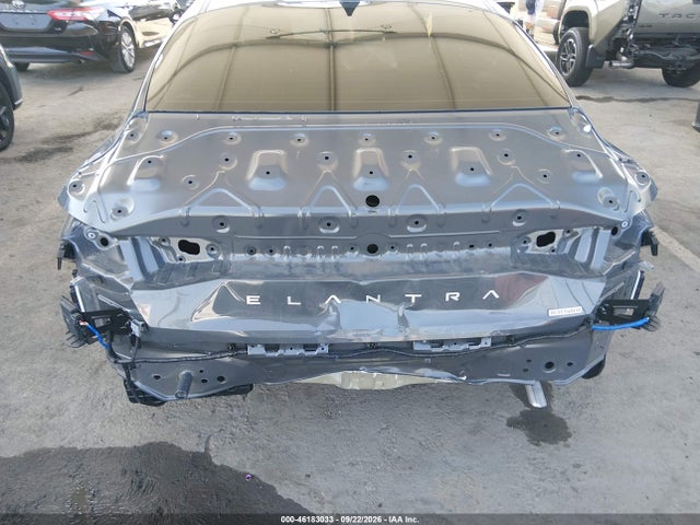 2026 Hyundai Elantra Hybrid Blue მანქანა იყიდება აუქციონზე, vin: KMHLM4DJ2TU214427, აუქციონის ნომერი: 46183033