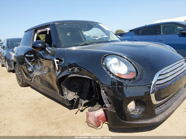 Aukcja sprzedaży 2017 Mini Hardtop Cooper, vin: WMWXP5C31H3C64013, numer aukcji: 46183051