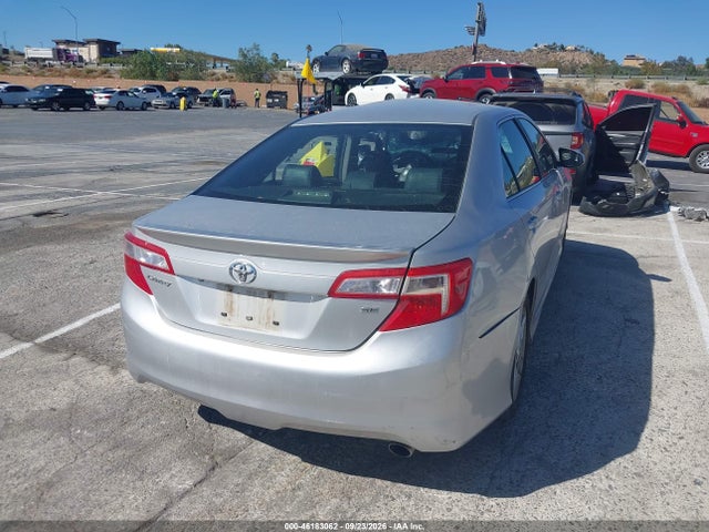 4T1BF1FK1EU366793 Toyota CAMRY SE