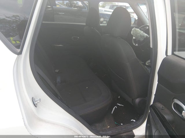 KIA SOUL + 2016 KNDJP3A50G7261609 Image 8
