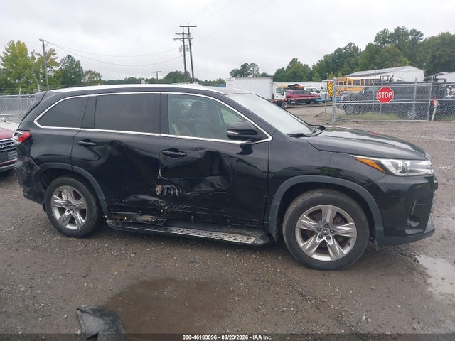 Toyota Highlander Limited 2018 5TDDZRFH1JS910358 Image 6