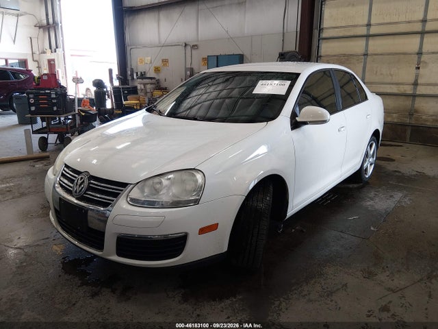 Продажа на аукционе авто 2010 Volkswagen Jetta Limited Edition, vin: 3VWAZ7AJ9AM109546, номер лота: 46183100