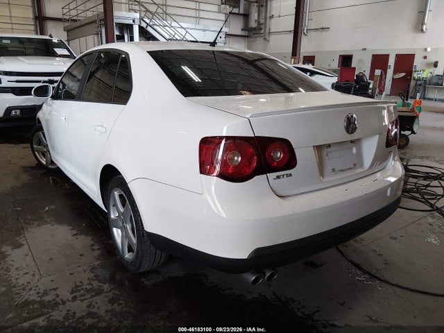 Продажа на аукционе авто 2010 Volkswagen Jetta Limited Edition, vin: 3VWAZ7AJ9AM109546, номер лота: 46183100