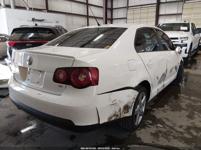 Продажа на аукционе авто 2010 Volkswagen Jetta Limited Edition, vin: 3VWAZ7AJ9AM109546, номер лота: 46183100