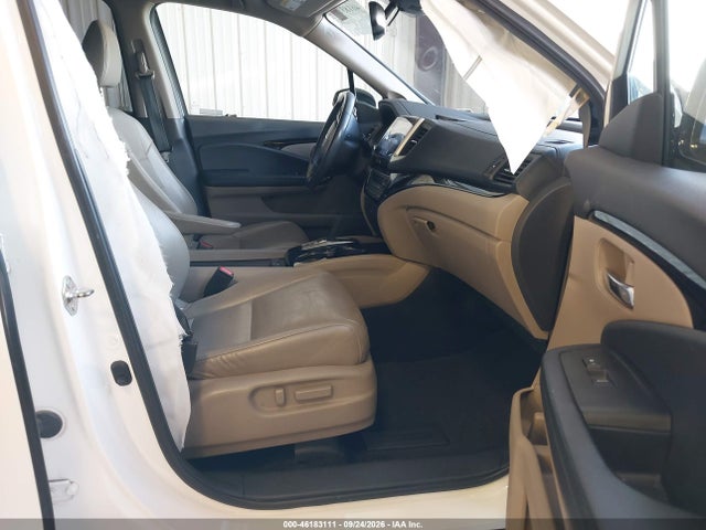 Honda Pilot Touring 2017 5FNYF6H96HB094664 Image 5