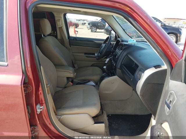 2016 Jeep Patriot Latitude მანქანა იყიდება აუქციონზე, vin: 1C4NJPFB5GD583432, აუქციონის ნომერი: 46183183