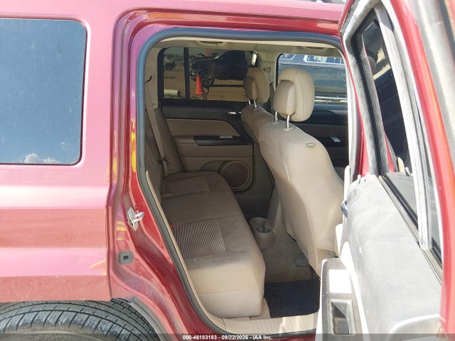2016 Jeep Patriot Latitude მანქანა იყიდება აუქციონზე, vin: 1C4NJPFB5GD583432, აუქციონის ნომერი: 46183183