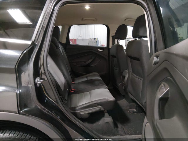 Продаж на аукціоні авто 2015 Ford Escape Se, vin: 1FMCU0GX3FUC26180, номер лоту: 46183206