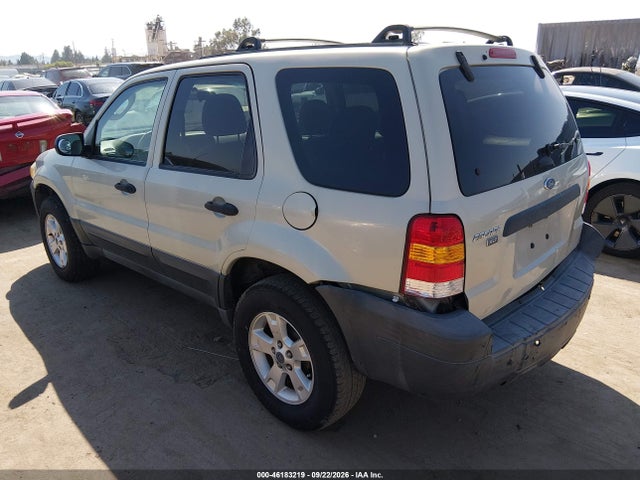 46183219 :رقم المزاد ، 1FMCU03135KA44779 vin ، 2005 Ford Escape Xlt مزاد بيع