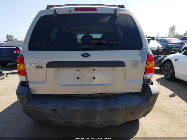 46183219 :رقم المزاد ، 1FMCU03135KA44779 vin ، 2005 Ford Escape Xlt مزاد بيع
