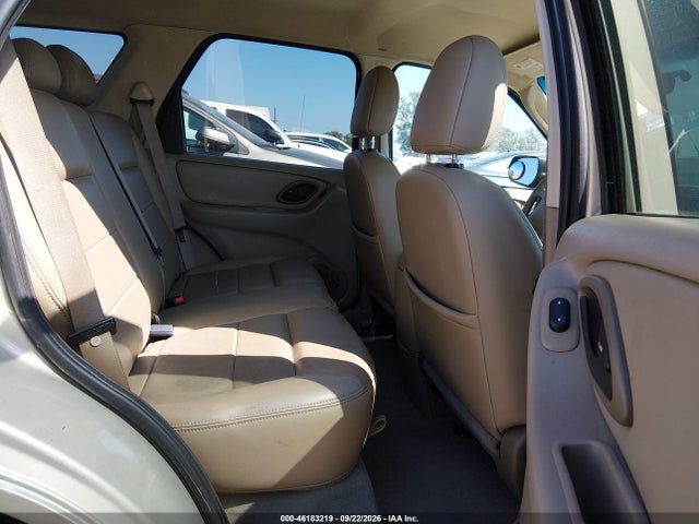 46183219 :رقم المزاد ، 1FMCU03135KA44779 vin ، 2005 Ford Escape Xlt مزاد بيع