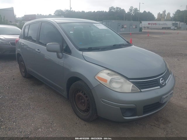 2009 Nissan Versa 1.8s მანქანა იყიდება აუქციონზე, vin: 3N1BC13E89L413025, აუქციონის ნომერი: 46183250