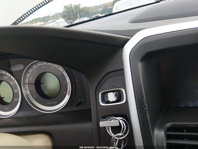 Aukcja sprzedaży 2011 Volvo Xc60 3.2/3.2 R-design, vin: YV4952DL4B2197896, numer aukcji: 46183252