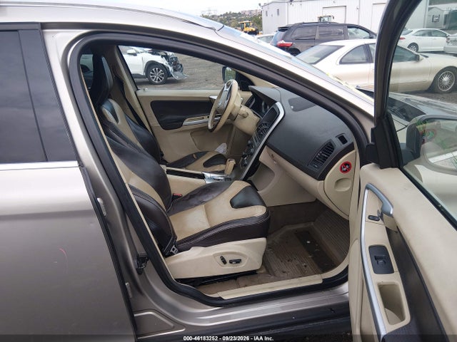 Aukcja sprzedaży 2011 Volvo Xc60 3.2/3.2 R-design, vin: YV4952DL4B2197896, numer aukcji: 46183252
