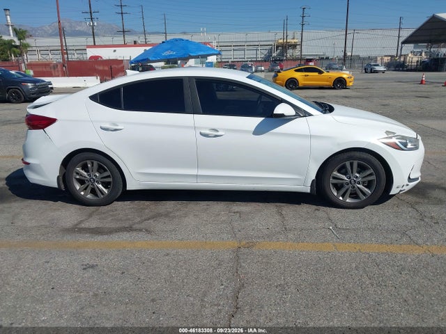 2018 Hyundai Elantra Sel მანქანა იყიდება აუქციონზე, vin: 5NPD84LF2JH225932, აუქციონის ნომერი: 46183308