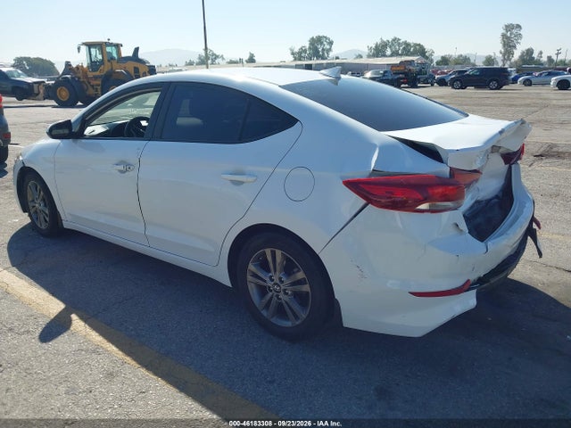 2018 Hyundai Elantra Sel მანქანა იყიდება აუქციონზე, vin: 5NPD84LF2JH225932, აუქციონის ნომერი: 46183308