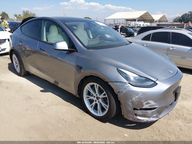 Aukcja sprzedaży 2025 Tesla Model Y Long Range Dual Motor Rear-wheel Drive, vin: 7SAYGDED3SF235937, numer aukcji: 46183389