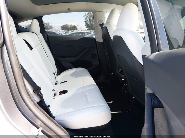 Aukcja sprzedaży 2025 Tesla Model Y Long Range Dual Motor Rear-wheel Drive, vin: 7SAYGDED3SF235937, numer aukcji: 46183389