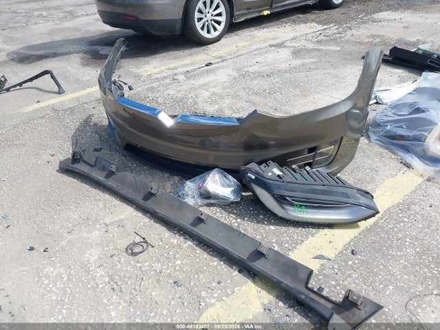 Tesla Model X 60d/70d/75d/90d/p100d 2016 5YJXCBE28GF015885 Image 12