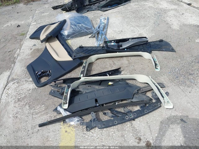 Tesla Model X 60d/70d/75d/90d/p100d 2016 5YJXCBE28GF015885 Image 21