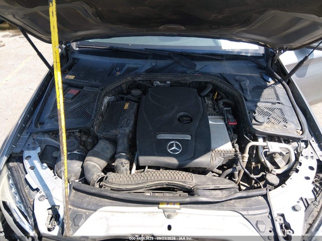 2015 Mercedes-benz C 300 4matic/luxury 4matic/sport 4matic მანქანა იყიდება აუქციონზე, vin: 55SWF4KB4FU036510, აუქციონის ნომერი: 46183429