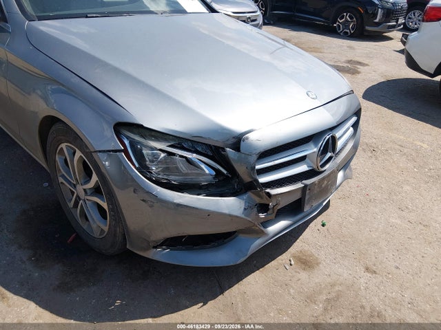 2015 Mercedes-benz C 300 4matic/luxury 4matic/sport 4matic მანქანა იყიდება აუქციონზე, vin: 55SWF4KB4FU036510, აუქციონის ნომერი: 46183429