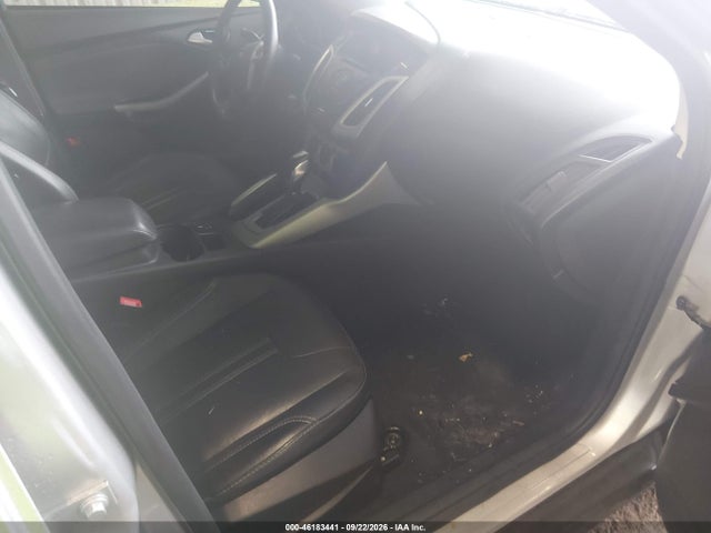 Ford FOCUS SE 2014 1FADP3K2XEL141537 Image 5
