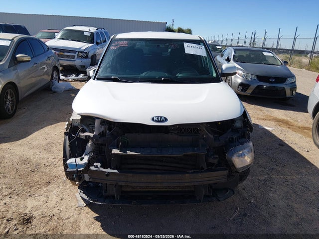 KIA SOUL LX 2021 KNDJ23AU5M7740500 Image 13