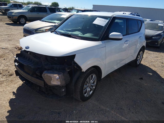 KIA SOUL LX 2021 KNDJ23AU5M7740500 Image 2