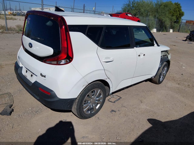 KIA SOUL LX 2021 KNDJ23AU5M7740500 Image 4