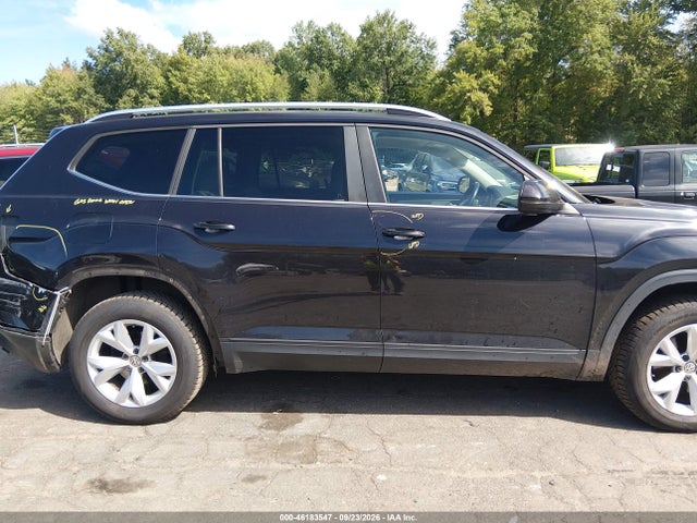 2018 Volkswagen Atlas 3.6l V6 Se მანქანა იყიდება აუქციონზე, vin: 1V2CR2CA7JC530855, აუქციონის ნომერი: 46183547