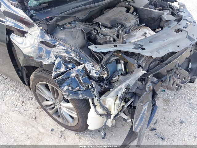 46183560 :رقم المزاد ، 4T1BF1FK8FU499729 vin ، 2015 Toyota Camry Se مزاد بيع