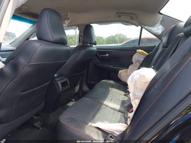 46183560 :رقم المزاد ، 4T1BF1FK8FU499729 vin ، 2015 Toyota Camry Se مزاد بيع