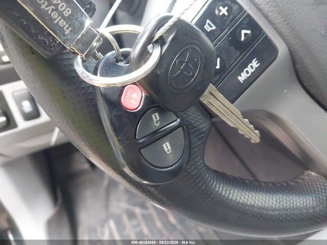 46183565 :رقم المزاد ، 5TFLU4EN7CX047292 vin ، 2012 Toyota Tacoma Base V6 مزاد بيع
