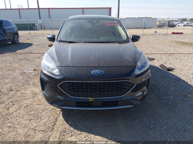 46183577 :رقم المزاد ، 1FMCU0G67LUC57516 vin ، 2020 Ford Escape Se مزاد بيع