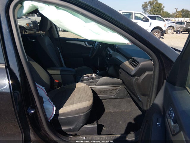 46183577 :رقم المزاد ، 1FMCU0G67LUC57516 vin ، 2020 Ford Escape Se مزاد بيع
