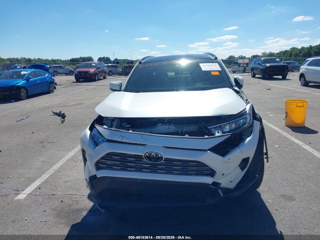 Продажа на аукционе авто 2021 Toyota Rav4 Limited, vin: JTMN1RFV0MD082773, номер лота: 46183614