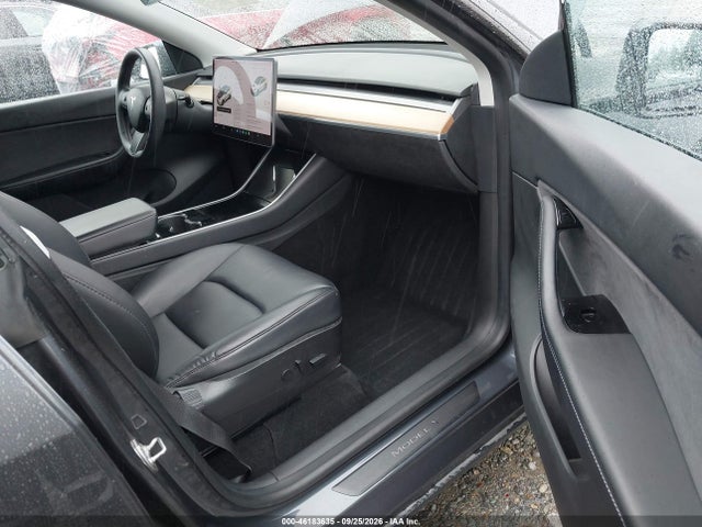 46183635 :رقم المزاد ، 5YJYGDEE8LF022571 vin ، 2020 Tesla Model Y Long Range Dual Motor All-wheel Drive مزاد بيع