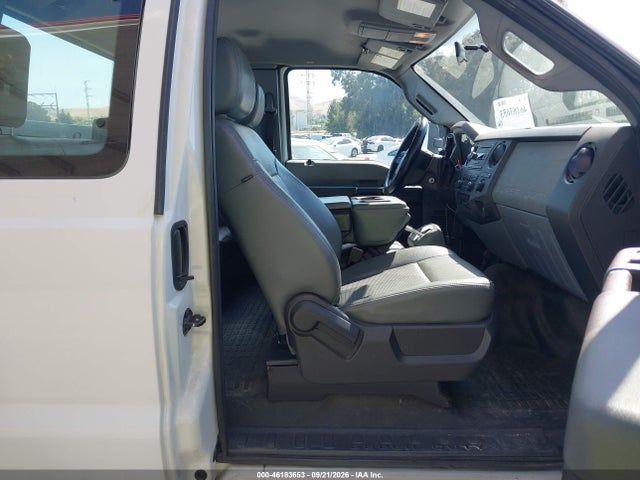 46183653 :رقم المزاد ، 1FD0X5HT7BEC97888 vin ، 2011 Ford F-550 Chassis Xl مزاد بيع