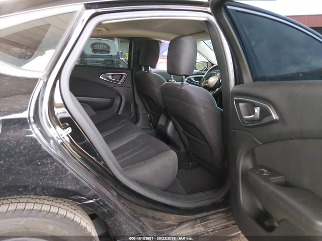 Chrysler 200 Limited 2015 1C3CCCAB2FN627191 Image 8