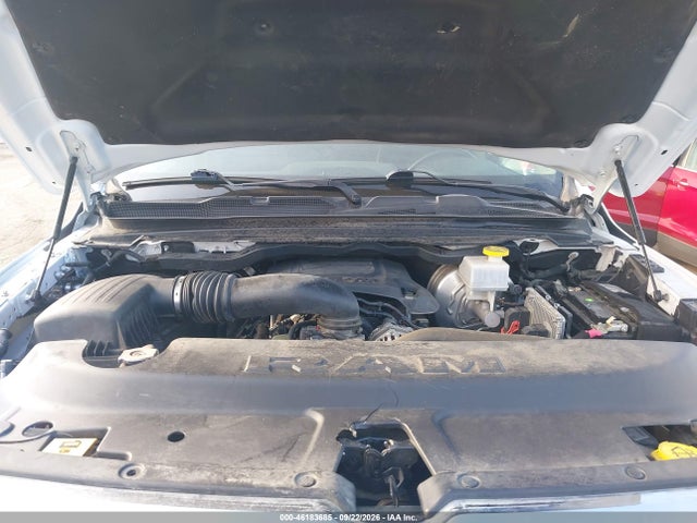2021 Ram 1500 Laramie  4x4 5'7 Box მანქანა იყიდება აუქციონზე, vin: 1C6SRFJT0MN617537, აუქციონის ნომერი: 46183685