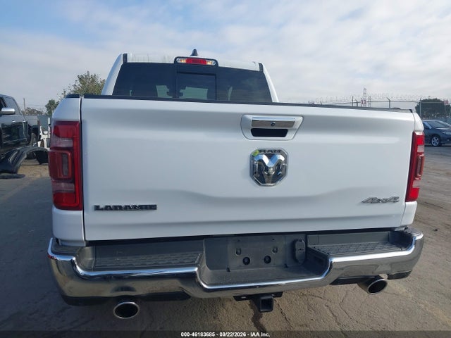 2021 Ram 1500 Laramie  4x4 5'7 Box მანქანა იყიდება აუქციონზე, vin: 1C6SRFJT0MN617537, აუქციონის ნომერი: 46183685