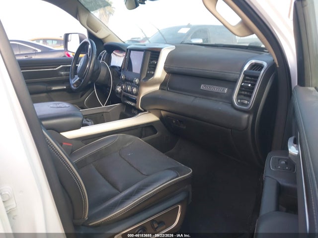 2021 Ram 1500 Laramie  4x4 5'7 Box მანქანა იყიდება აუქციონზე, vin: 1C6SRFJT0MN617537, აუქციონის ნომერი: 46183685