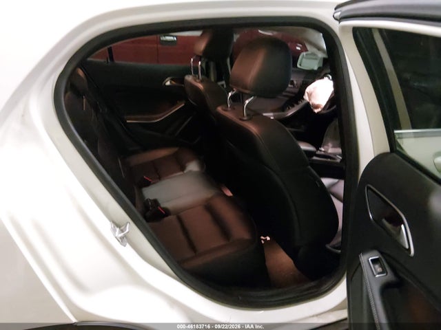 Продаж на аукціоні авто 2015 Mercedes-benz Gla 250 4matic, vin: WDCTG4GB0FJ126623, номер лоту: 46183716