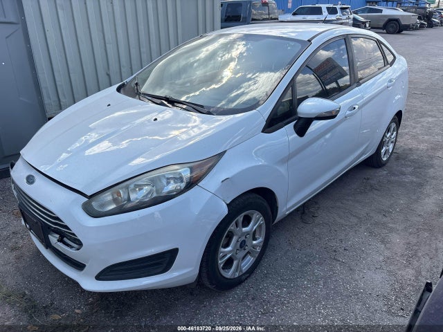 Продажа на аукционе авто 2015 Ford Fiesta Se, vin: 3FADP4BJ9FM105187, номер лота: 46183720